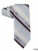 Мужской галстук с полоска..