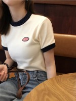 Женская футболка Корейски..
