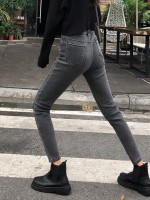 Черные женские джинсы 202..