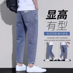 Модные мужские джинсы 202..