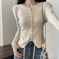 Женский свитер во француз..