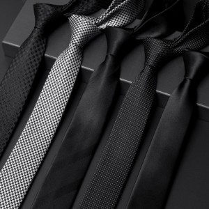 Черный мужской галстук из..